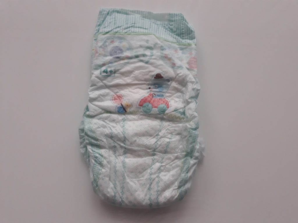 pieluchy baby dry czy baby care