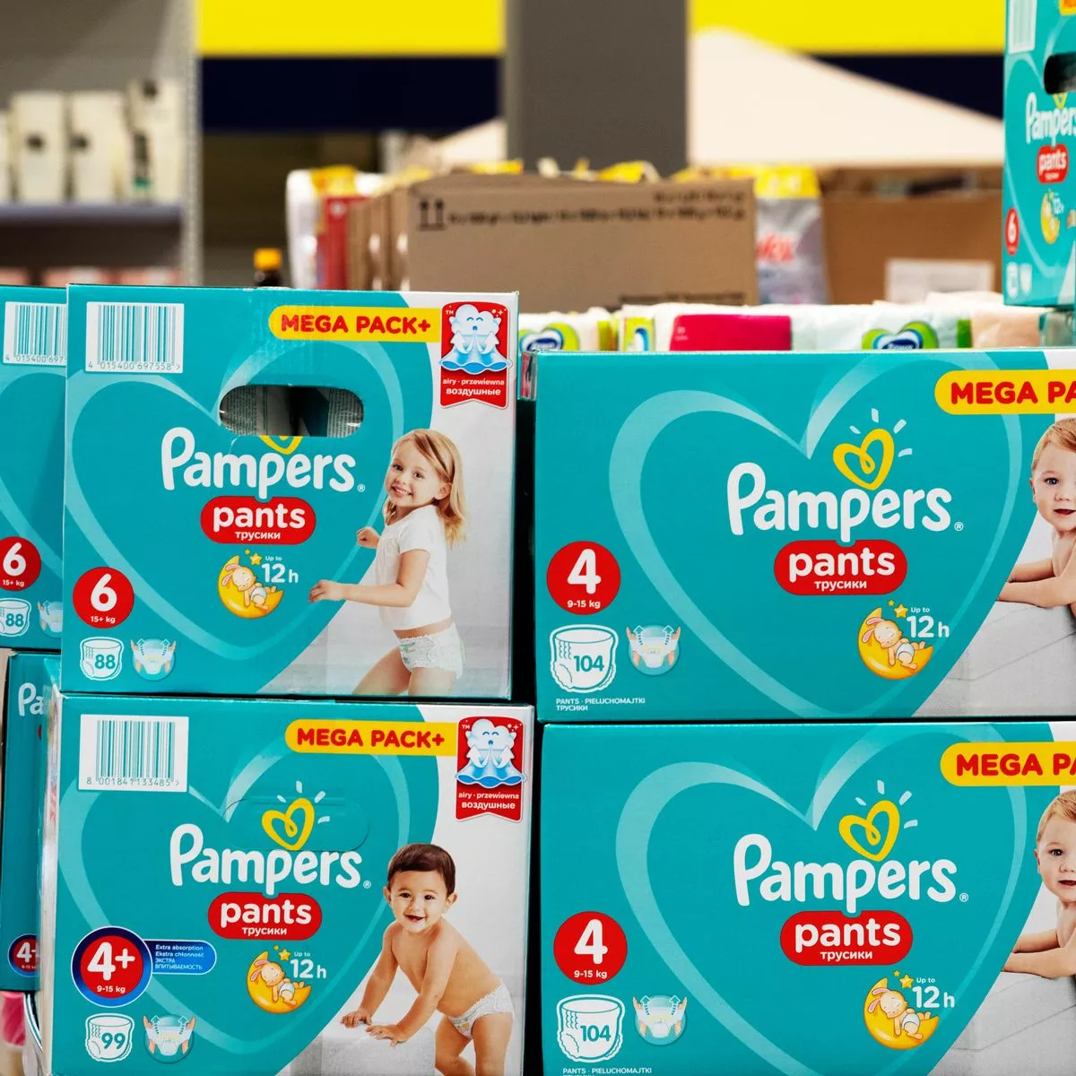 pieluchomajtki pampers asda