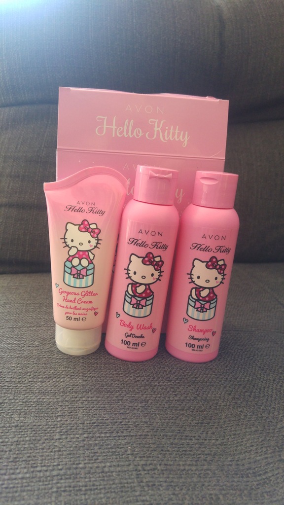 hello kitty zestaw avon szampon i odżywka