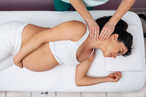 pregnant pampering massage