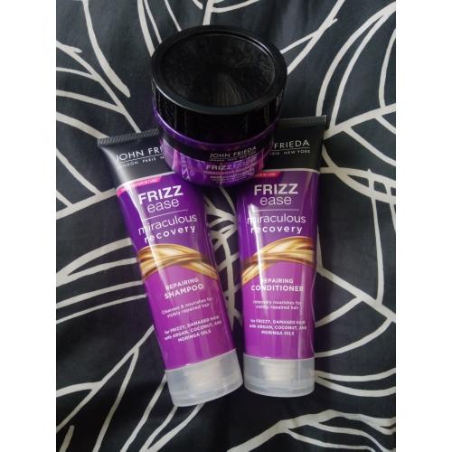 john frieda frizz ease szampon do włosów miraculous recovery wizaz