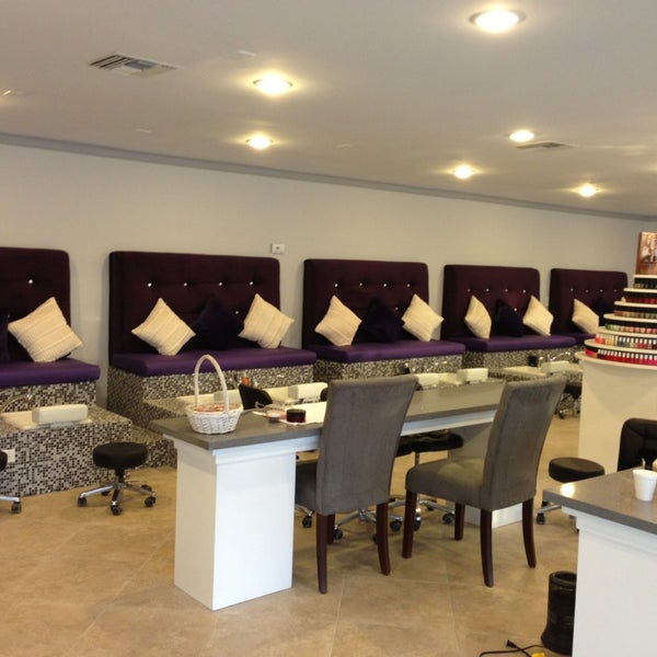 modern pamper salon