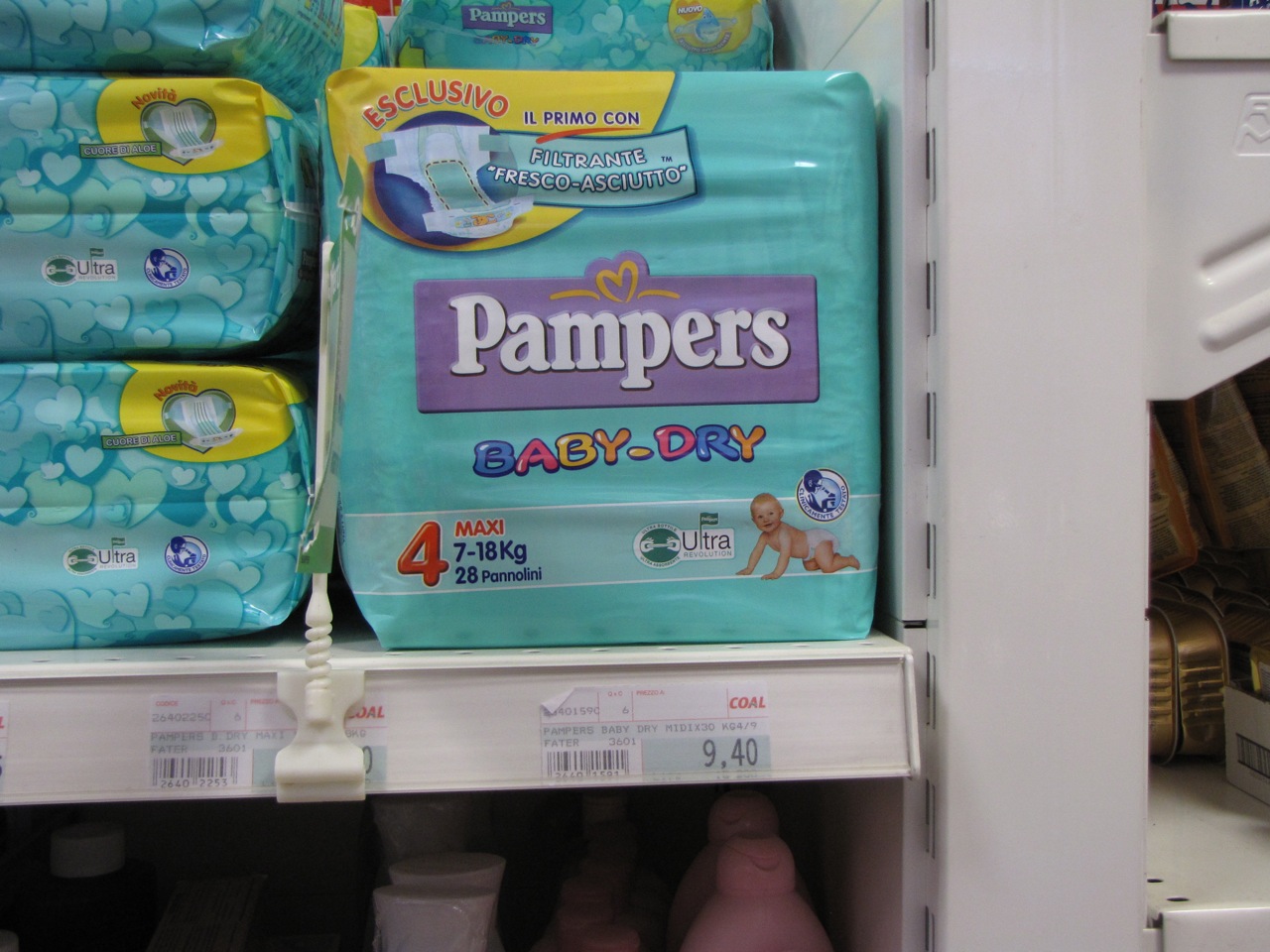 pampers italu