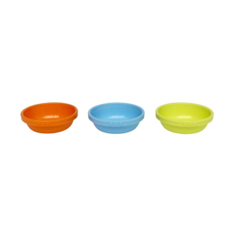 Set of childrens bowls