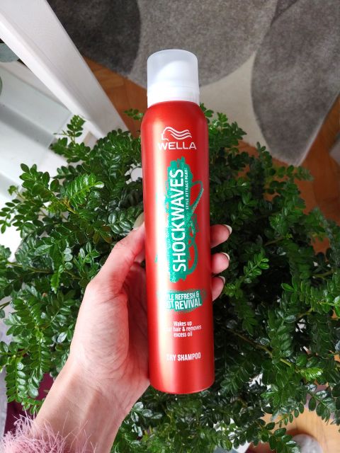 suchy szampon wella shockwaves opinie